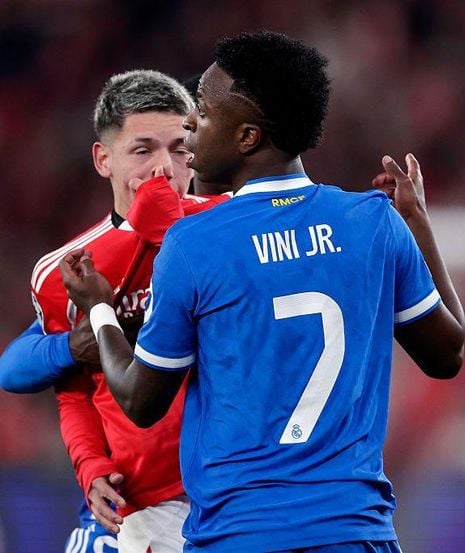 A Gazeta - g85wil53pv