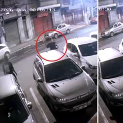 Pelo menos quatro veículos foram avariados pelo suspeito, que ainda discutiu e brigou com uma mulher após os atos de depredação