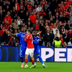 O episódio aconteceu em partida da Liga dos Campeões na última terça (17)