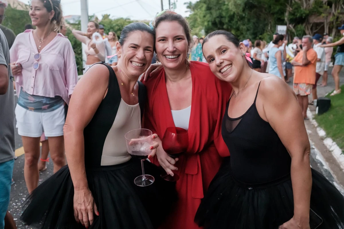 Mindla Correa, Eduarda Buaiz e Flavia Gimenes