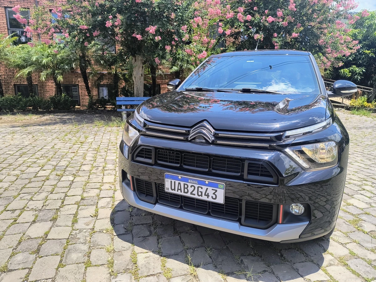 Teste de avaliação do Citroën Basalt Dark Edition