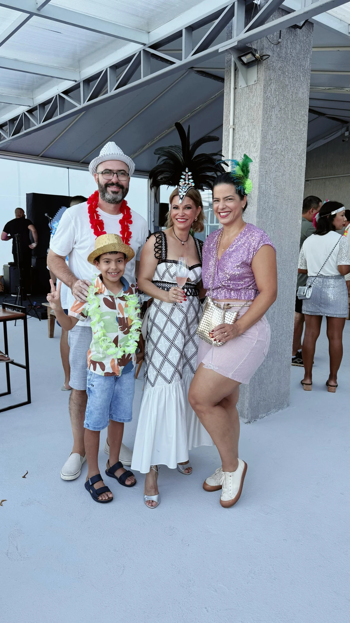 Thiago , Gui, Adriana Guerra e Jeandra Rêgo
