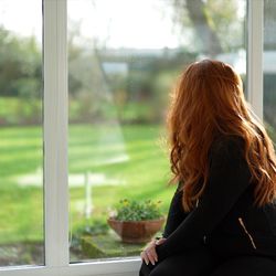 Investigação da BBC mostram que meninas e mulheres em situação de vulnerabilidade estão sendo atraídas para uma rede de sexo forçado em plena capital britânica