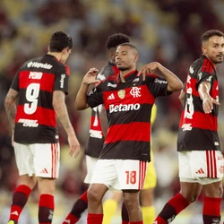 Todos os gols foram marcados no segundo tempo