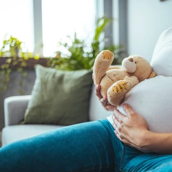 Segundo ginecologista a absorção das substâncias químicas presentes nas tinturas pelo organismo é baixa, o que torna o procedimento, em muitos casos, seguro