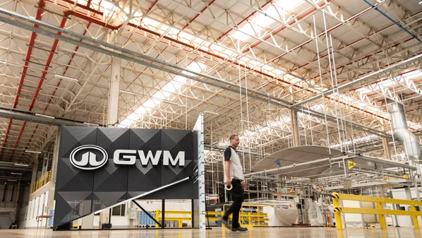 A presença no Estado de um polo automotivo do porte da GWM tende a atrair novos fornecedores de tecnologia e serviços, estimulando a formação de um cluster industrial com alto impacto multiplicador