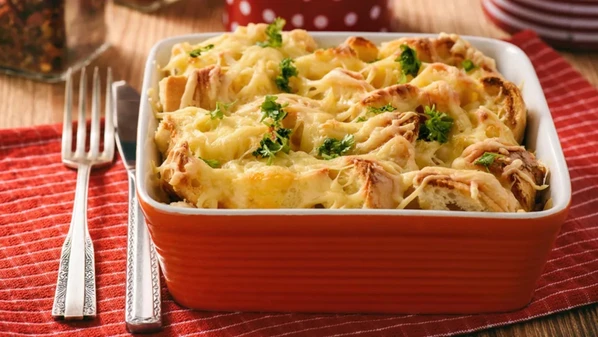 Prato de origem francesa tem claras em neve adicionadas à massa, que leva ainda leite, farinha de trigo e queijo parmesão