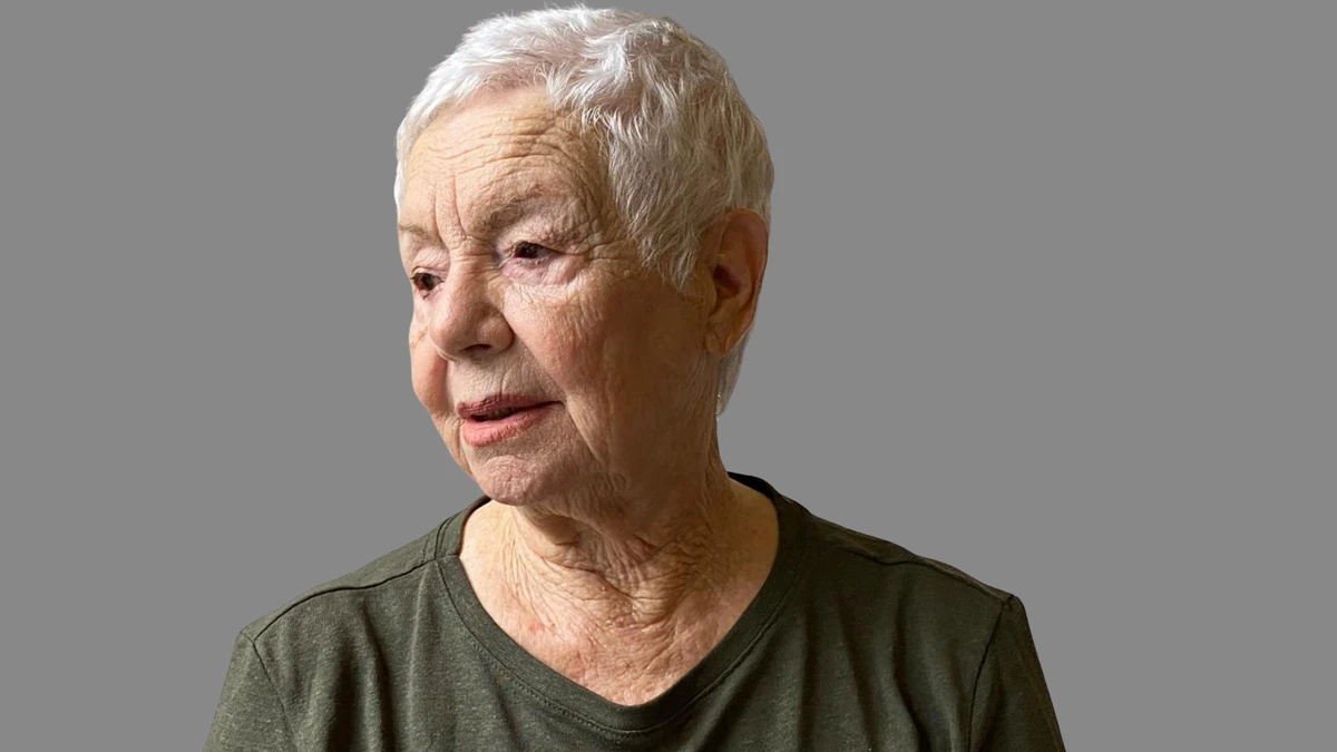 Escritora Bernadette Lyra