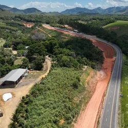 Operação foi cancelada por conta da possibilidade elevada de chuvas na região na quarta-feira (25), o que comprometeria trabalho e segurança no local