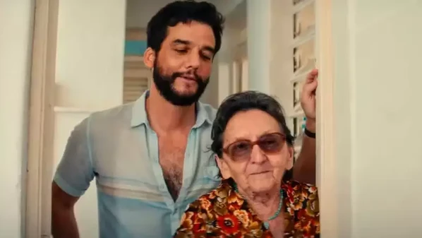 Estreia no streaming ocorre após meses de exibição nas salas de cinema