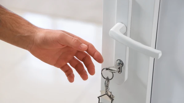 Existem fases da vida em que espaço importa mais. Existem fases em que liquidez vale mais. Existem fases em que segurança pesa mais que metragem