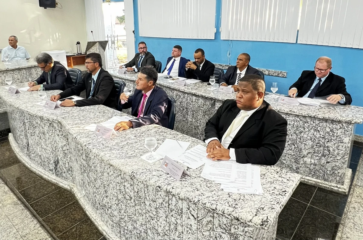 Vereadores durante sessão da Câmara de Nova Venécia