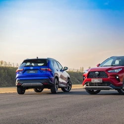 Novo modelo da marca japonesa estreou no Brasil com versões híbridas que custam de R$ 149.990 a R$ 189.990 e entregam um consumo de até 17,9 km/l; saiba o que o compacto oferece para se destacar em um segmento cada vez mais competitivo