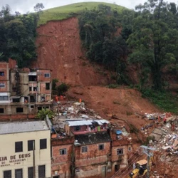 Doações de alimentos não perecíveis, água mineral, colchões e produtos de limpeza poderão ser entregues em diversos pontos da cidade