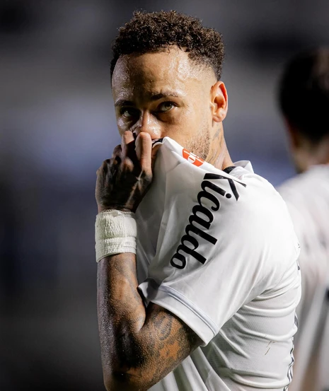 A Gazeta - cr3d6vf0b