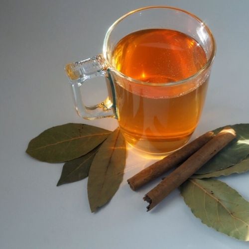 Imagem - Para que serve o chá de louro? 3 receitas para incluir no dia a dia