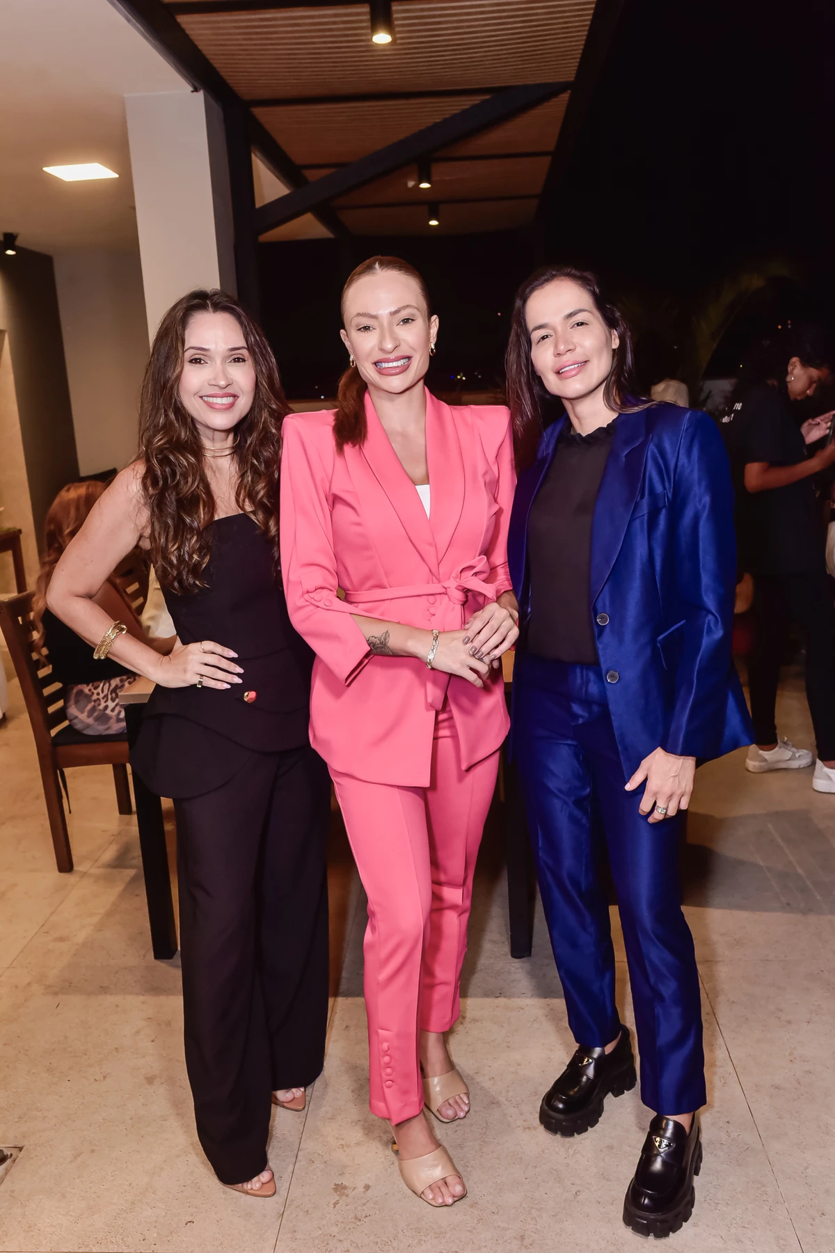 Elayne Borel, Jaqueline Marques e Jhennyfer Souza