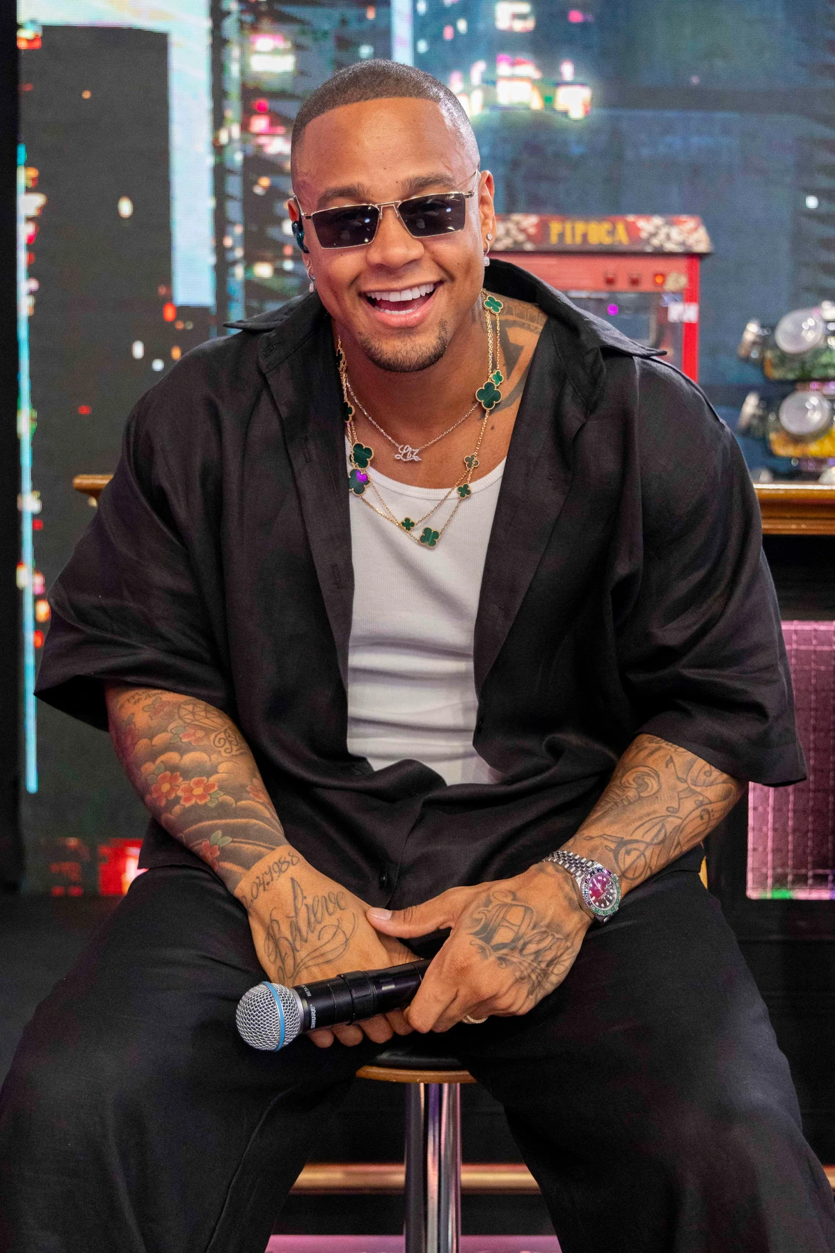 Leo Santana fará show gratuito no ES