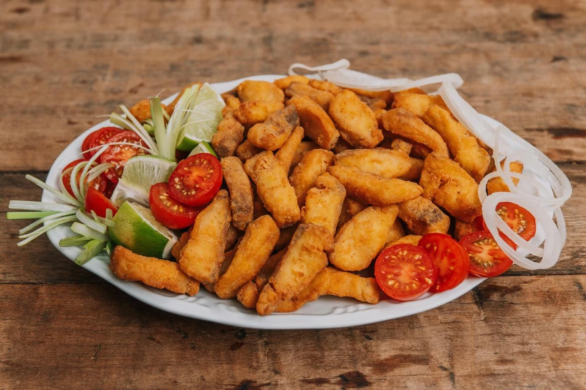 Peixe frito do Bar da Simone Foto por Astris Filmes