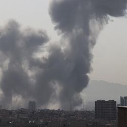 Donald Trump confirmou que "grandes operações de combate" estão em andamento.