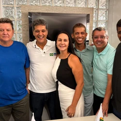 Ex-senadora quer voltar a exercer mandato em Brasília. O partido, porém, tem outro pré-candidato ao mesmo posto, o prefeito de Cariacica, Euclério Sampaio