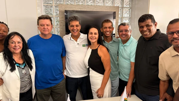 Ex-senadora quer voltar a exercer mandato em Brasília. O partido, porém, tem outro pré-candidato ao mesmo posto, o prefeito de Cariacica, Euclério Sampaio