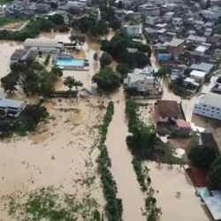 Defesa Civil monitora bairro Campo Novo após extravasamentos registrados por volta das 18h de sábado e das 4h de domingo; levantamento de famílias atingidas ainda está em andamento