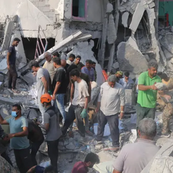 BBC verificou autenticidade de vídeo que mostra fumaça saindo de um prédio, mas não conseguiu apurar a quantidade de mortos devido a restrições impostas à imprensa pelo Irã.