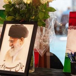 Uma informação crucial chegou poucas horas antes da ofensiva contra um complexo no centro de Teerã onde estava seu líder supremo, Ali Khamenei, que acabou morto.