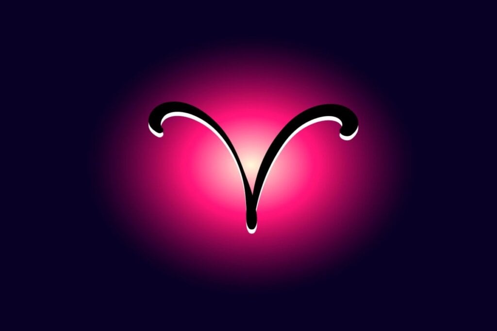 Os nativos de Áries sentirão a necessidade de se expressar neste domingo (Imagem: Polina Yanchuk | Shutterstock)