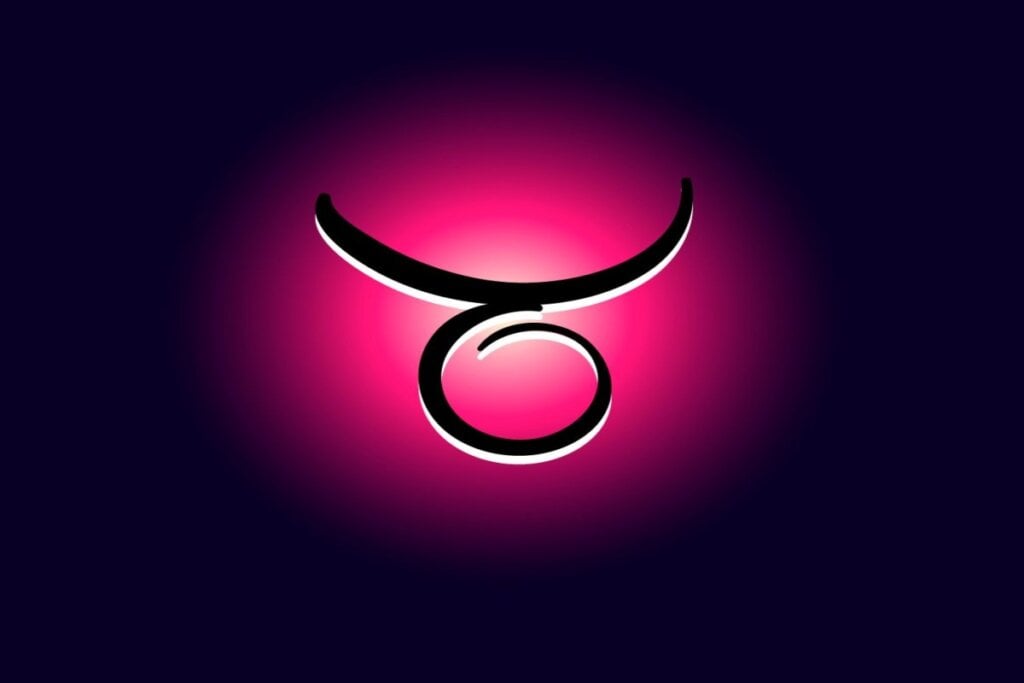 Os nativos de Touro precisarão ter cautela ao lidar com questões familiares (Imagem: Polina Yanchuk | Shutterstock)