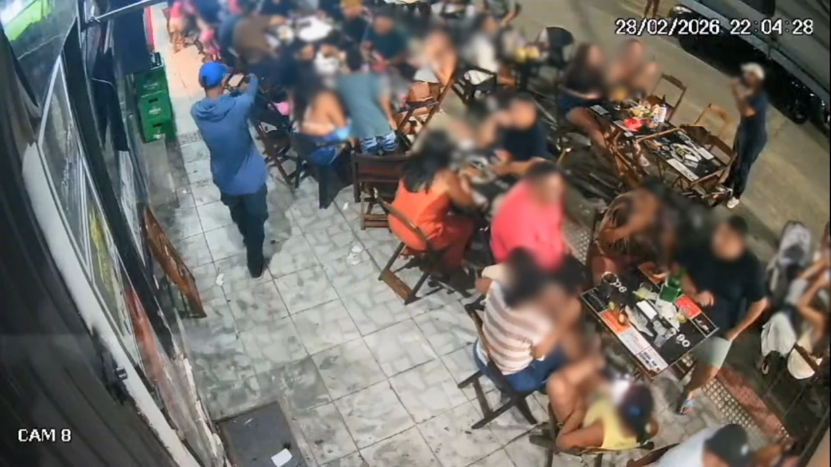 Momento que Luciano da Silva Oliveira, de 34 anos, é assassinado