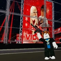 A operação prendeu preventivamente o adulto responsável pelo "Baile da Rocinha", em Duque de Caxias, na comunidade Vai Quem Quer; segundo a polícia, a comunidade é explorada pelo Comando Vermelho