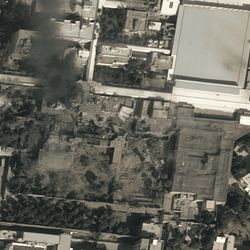 Hezbollah, aliado do Irã, dispara mísseis contra alvos em Israel, que responde com ataques aéreos contra alvos do grupo no Líbano.