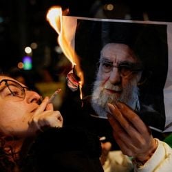 A fragmentada oposição iraniana inclui figuras que moram no exterior, como o herdeiro do último xá, e algumas que estão no país, como os reformistas. Que papel eles irão representar após os novos ataques israelenses e americanos ao Irã?