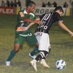 Capa-Preta perdeu os dois confrontos anteriores e nunca ganhou um jogo contra equipes de Minas Gerais