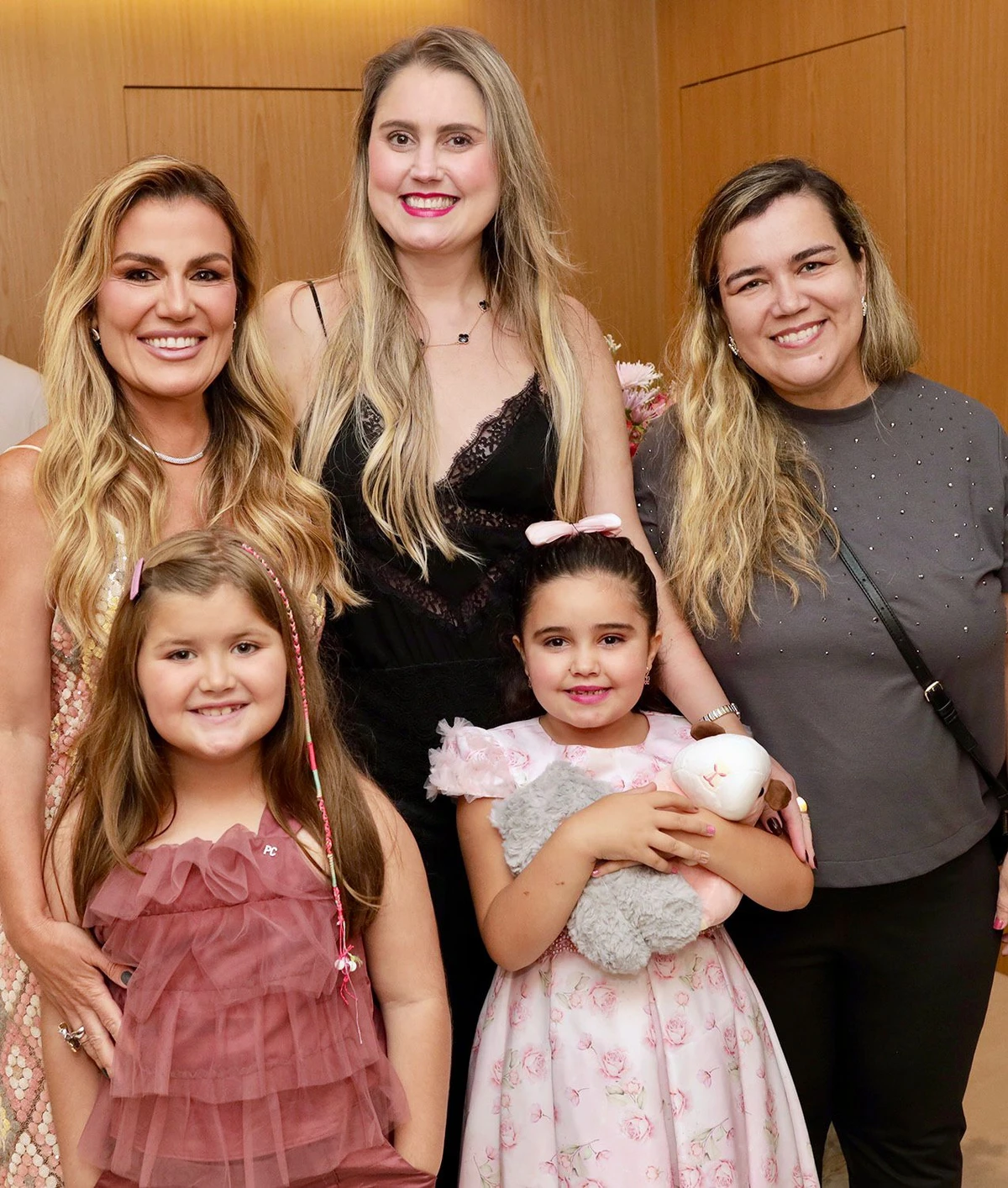 com a amiga Michelle Ruback e irmã Mariana Passamani