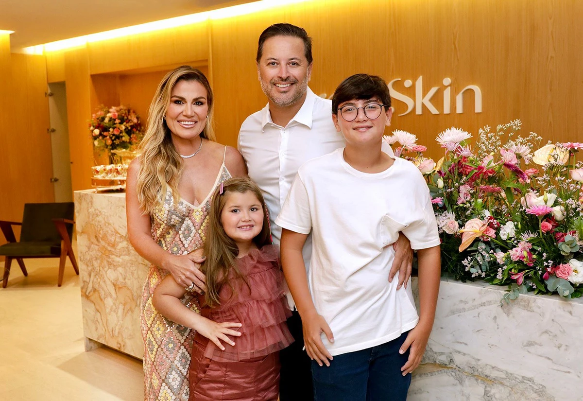 Priscila Passamani, Flavio Cirilo, Victoria e Eduardo