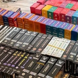 O comércio dos dispositivos é proibido no Brasil pela Agência Nacional de Vigilância Sanitária (Anvisa)