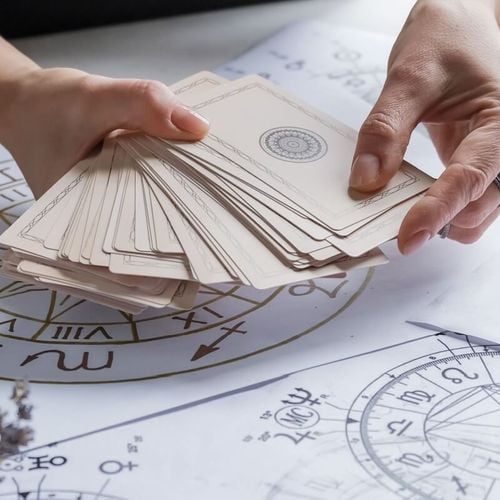 Imagem - Tarot do dia: previsão para os 12 signos em 03/03/2026