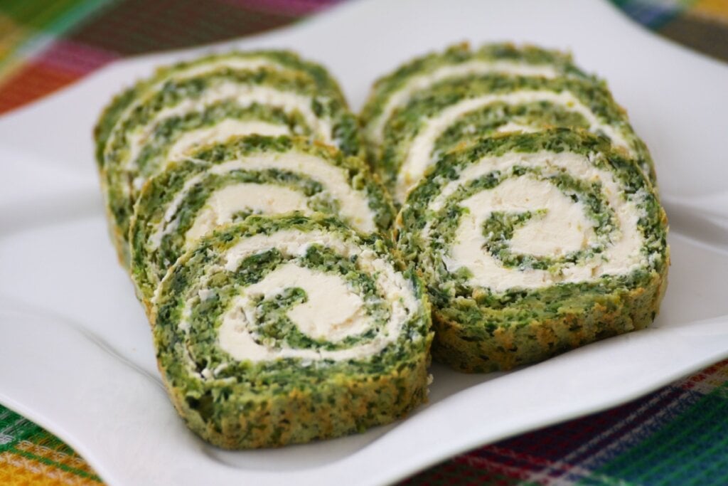 Rocambole de espinafre com ricota (Imagem: Baboyan Flora | Shutterstock) 