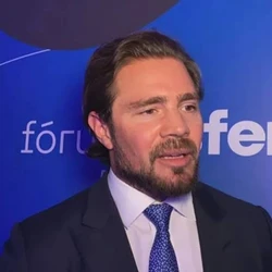 Pagamentos aconteceram por meio de contratos de consultoria simulados; Vorcaro pedia orientações a ex-diretor sobre como se comportar diante de pedidos da autoridade monetária