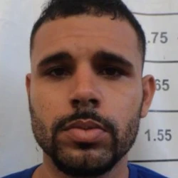 Marlon Carlini Francisco participou do crime que matou um homem de 19 anos em 2021, no bairro Rio Marinho; outros três acusados estão presos