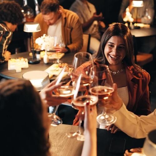 Imagem - 5 motivos que estão levando aniversários, casamentos e confraternizações para restaurantes