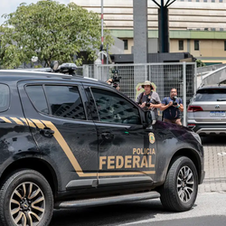 Mensagens trocadas entre o banqueiro e os demais alvos de nova operação apontam, segundo STF, que 'os investigados atuavam de forma estruturada e com divisão de tarefas, característica típica de organizações criminosas'