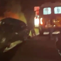 Vítima de 58 anos foi socorrida e levada ao Hospital Estadual Sílvio Avidos; dinâmica do acidente ainda é desconhecida