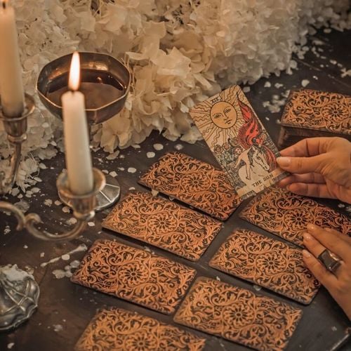 Imagem - Tarot do dia: previsão para os 12 signos em 05/03/2026