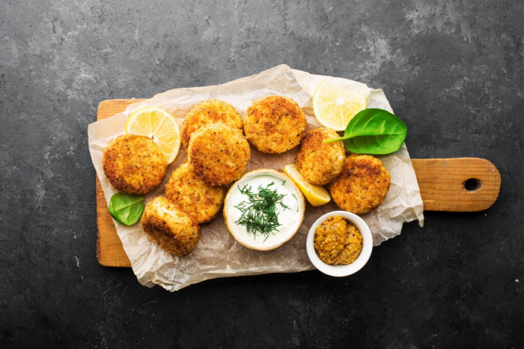 Nuggets de peixe (Imagem: Ileish Anna | Shutterstock)