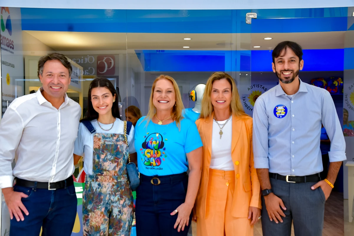 Raphael Broto_Ana Maria Buaiz_Pollyanna Paraguassú_Mariana Buaiz e Davi Esmael