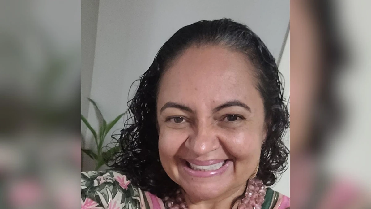 Mulher e ciência: farmacêutica e professora da Ufes Janaina Villanova